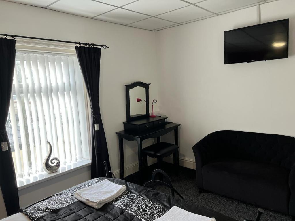 Phildene Suites Blackpool Buitenkant foto